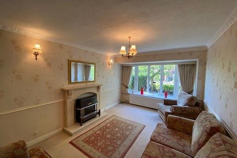 3 bedroom detached house for sale - Exmoor Close, Ashton-under-Lyne, OL6 8UZ