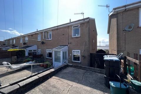 3 bedroom terraced house for sale, Heather Close, Sirhowy, Tredegar