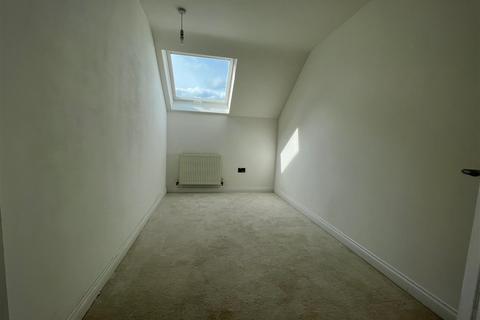 9, Keresforth House Dark Lane, Barnsley, S70 6RZ