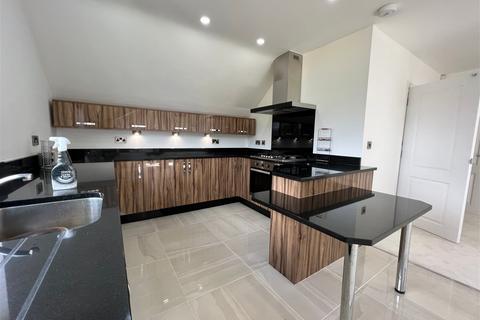 9, Keresforth House Dark Lane, Barnsley, S70 6RZ