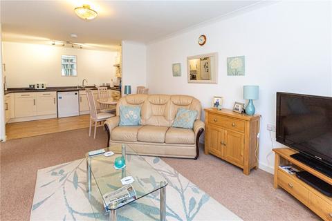 2 bedroom retirement property for sale - Lea Springs, Harpenden