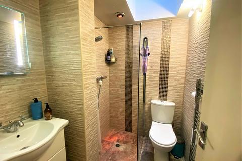 71 Devonshire Road, London, E16 3NL