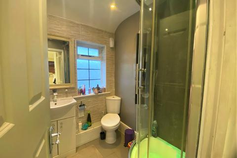71 Devonshire Road, London, E16 3NL
