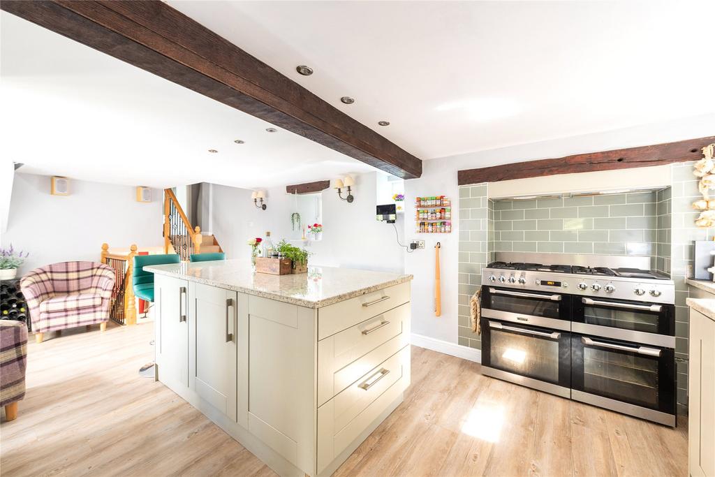 Kitchen/Breakfast