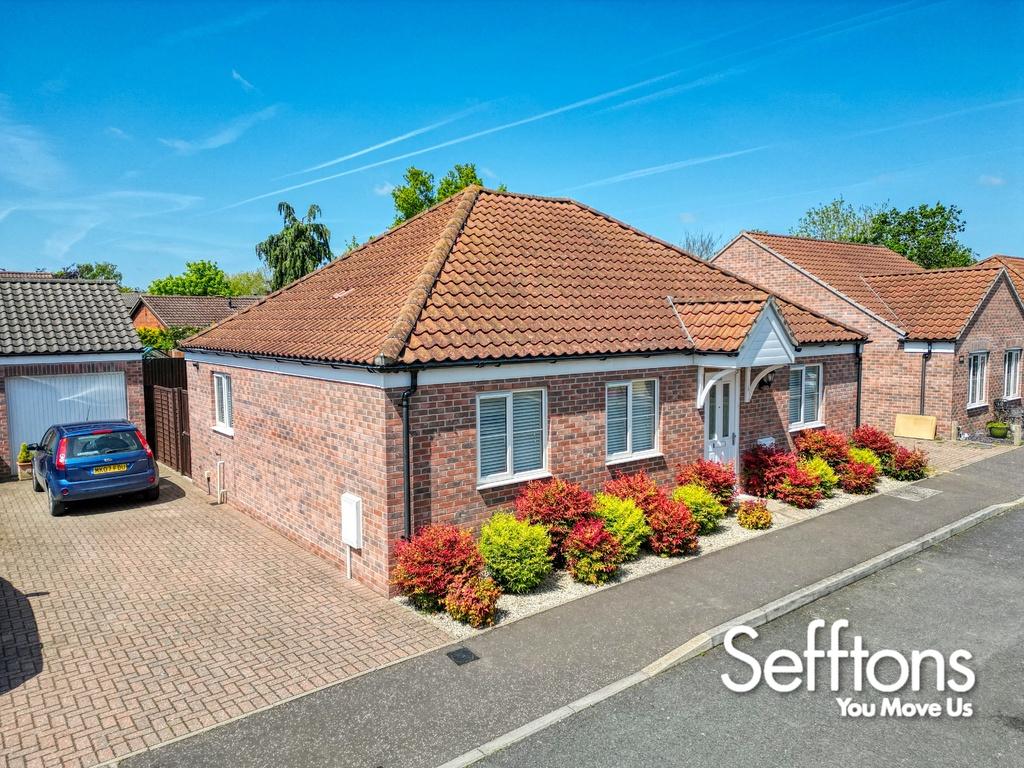 Memorial Way, Lingwood, Norwich, Norfolk 2 bed detached bungalow for