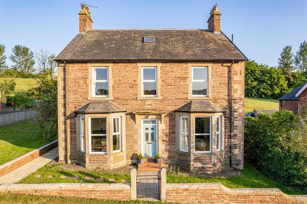 Gilsland, Brampton, CA8 6 bed detached house for sale £550,000
