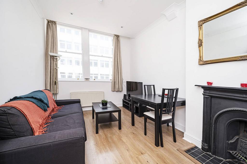 Charterhouse Buildings, Clerkenwell, London, EC1M 2 bed flat for sale ...