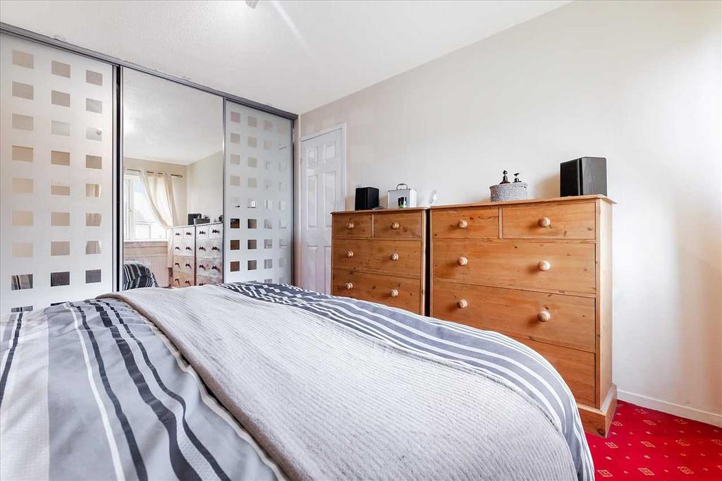 Bedroom One (2)
