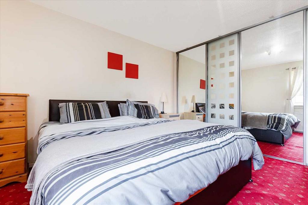 Bedroom One (3)