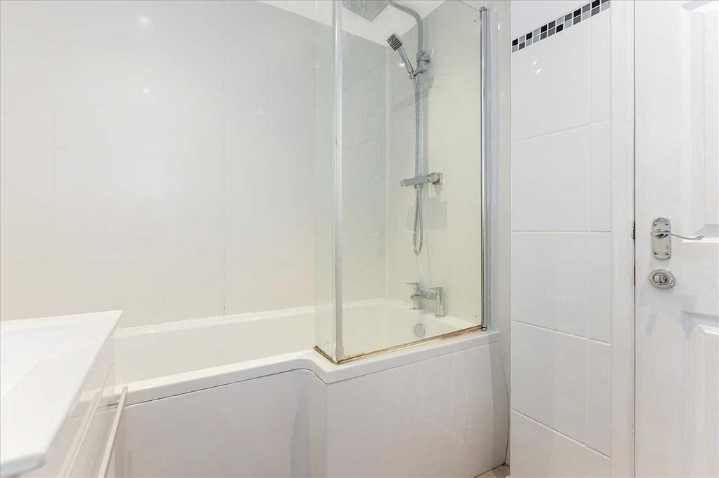 Bathroom (2)