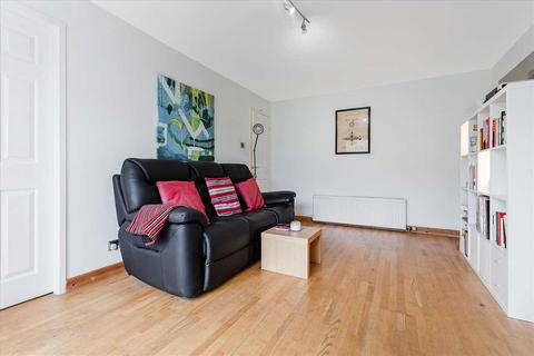 15 Gamrie Drive, Glasgow, G53 7BD