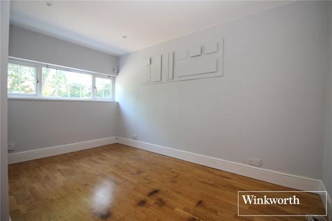 74 Hackney Close, Borehamwood, WD6 2SL