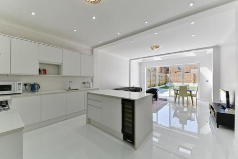 5 bedroom terraced house for sale, Whitestile Road, Brentford, TW8