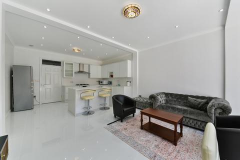 5 bedroom terraced house for sale, Whitestile Road, Brentford, TW8