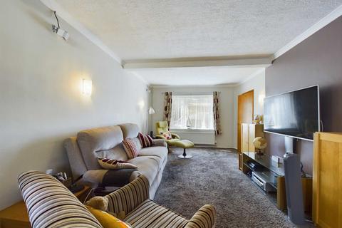 202 Boxted Road, Hemel Hempstead, HP1 2QT