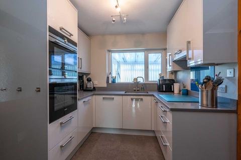 202 Boxted Road, Hemel Hempstead, HP1 2QT