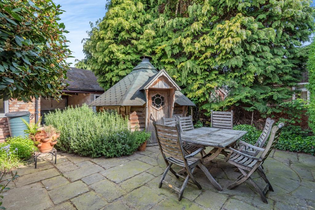 Lea Cross, Shrewsbury, Shropshire 4 bed detached house for sale £700,000