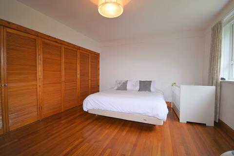 2 bedroom flat to rent, Woodhall Rd, Colinton, Edinburgh, EH13