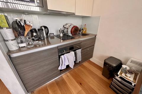 1 bedroom flat to rent, Trident House, 76 Station Road, Hayes, UB3