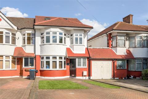 4 bedroom end of terrace house for sale - Connaught Gardens, Palmers Green, London, N13