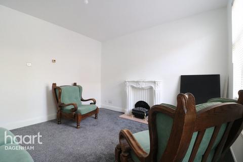 2 bedroom end of terrace house for sale - Keith Road, Barking