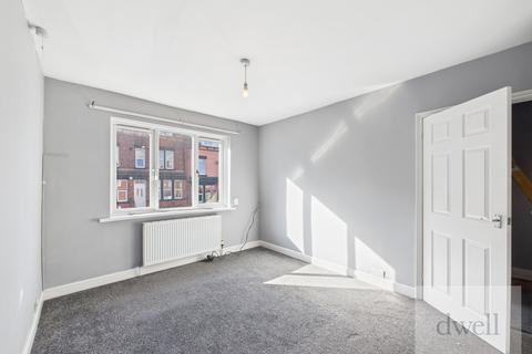 undefined, St Ives Grove, Armley, Leeds, LS12