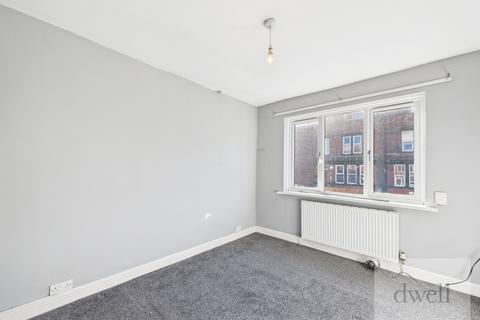 undefined, St Ives Grove, Armley, Leeds, LS12
