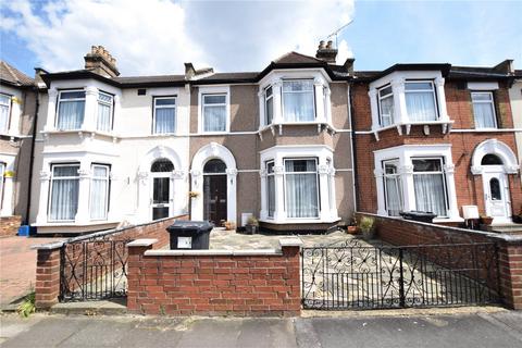 4 bedroom terraced house for sale - Blythswood Road, Seven Kings. Ilford, IG3