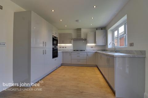 4 bedroom detached house for sale, Queens Road, Stoke-on-Trent