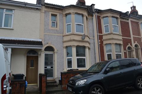 4 bedroom terraced house to rent - Nicholas Road