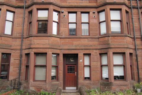 10 Bouverie Street, Flat 1/2, Glasgow, G14 0PE