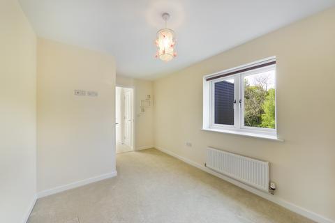 21 Campion Close, Ashford, TN25 4EF
