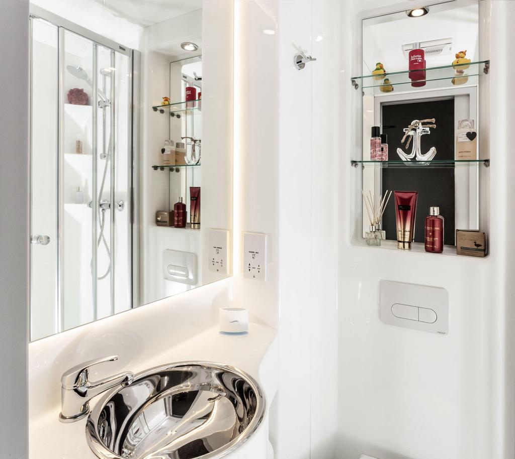 En-suite bathroom