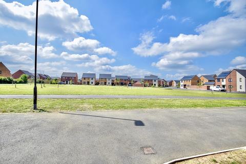 54 Ruby Avenue, Bishops Cleeve, Cheltenham, GL52 7ZN