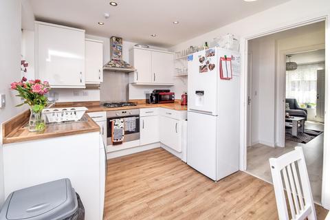 54 Ruby Avenue, Bishops Cleeve, Cheltenham, GL52 7ZN