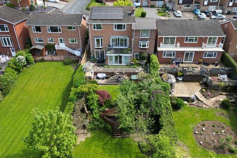 137 Columbia Drive, Lower Wick, Worcester, WR2 4XX