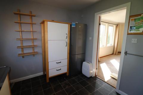 3 bedroom flat to rent - Headland Court, Aberdeen, AB10