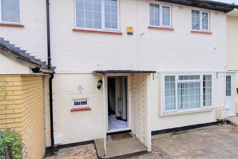 2 bedroom terraced house to rent, Wellside Close, Barnet, EN5