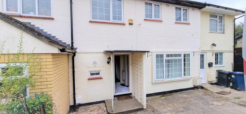 2 bedroom terraced house