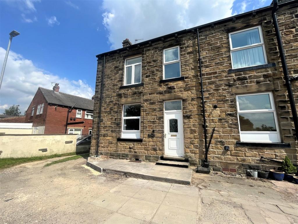 Scotchman Lane, Morley 2 bed house £149,950