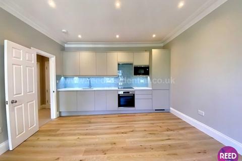 1 bedroom maisonette to rent, Belsize Square, Belsize Park