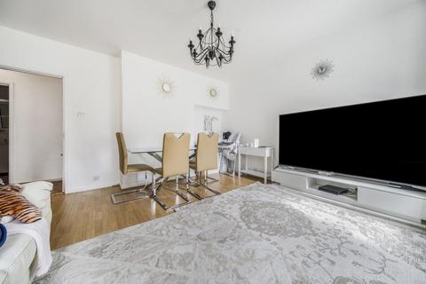 3 bedroom flat for sale, Goldsmith Road, Peckham Rye