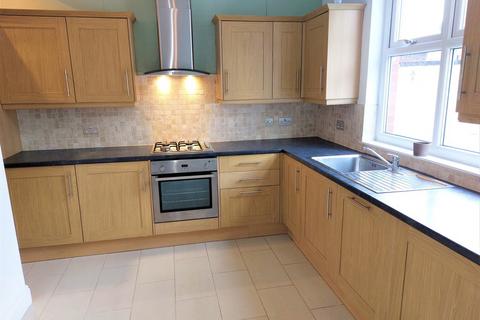 2 bedroom end of terrace house to rent - Federation Street, Prestwich
