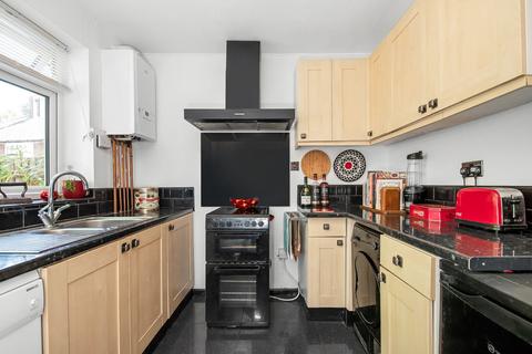 4 Steyning Grove, London, SE9 4NQ