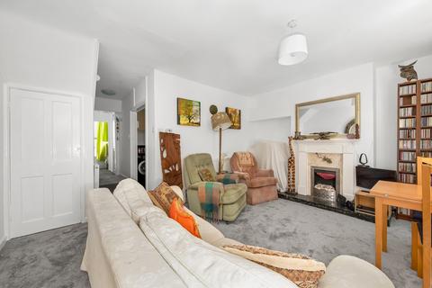 4 Steyning Grove, London, SE9 4NQ