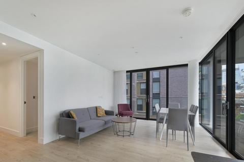 3 bedroom apartment to rent, Neroli House, Goodman's Field, London, E1