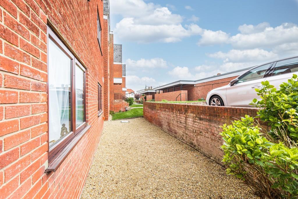 Hunstanton 2 bed apartment for sale £230,000