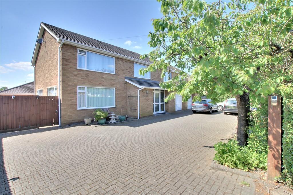 London Road, Chatteris 5 bed detached house for sale £550,000