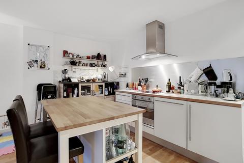 2 bedroom flat to rent, Gainsborough Studios South, 1 Poole Street, London, N1