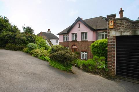 4 bedroom detached house for sale, London Road, River Nr Dover, Kent, CT17 0SF